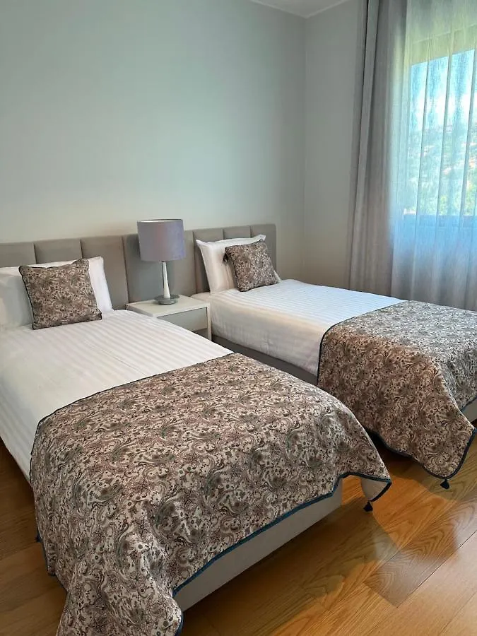 Leonor Seaview Apartment Funchal   Funchal (Madeira)